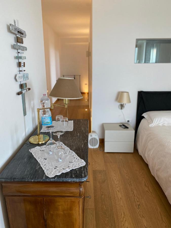 Vista Mar Apartment Brindisi Bagian luar foto