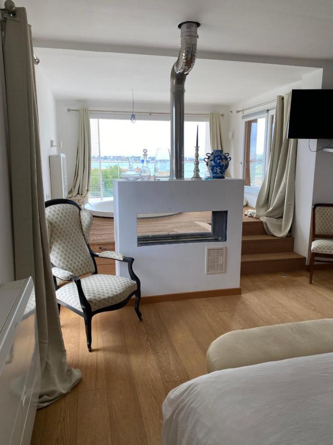 Vista Mar Apartment Brindisi Bagian luar foto