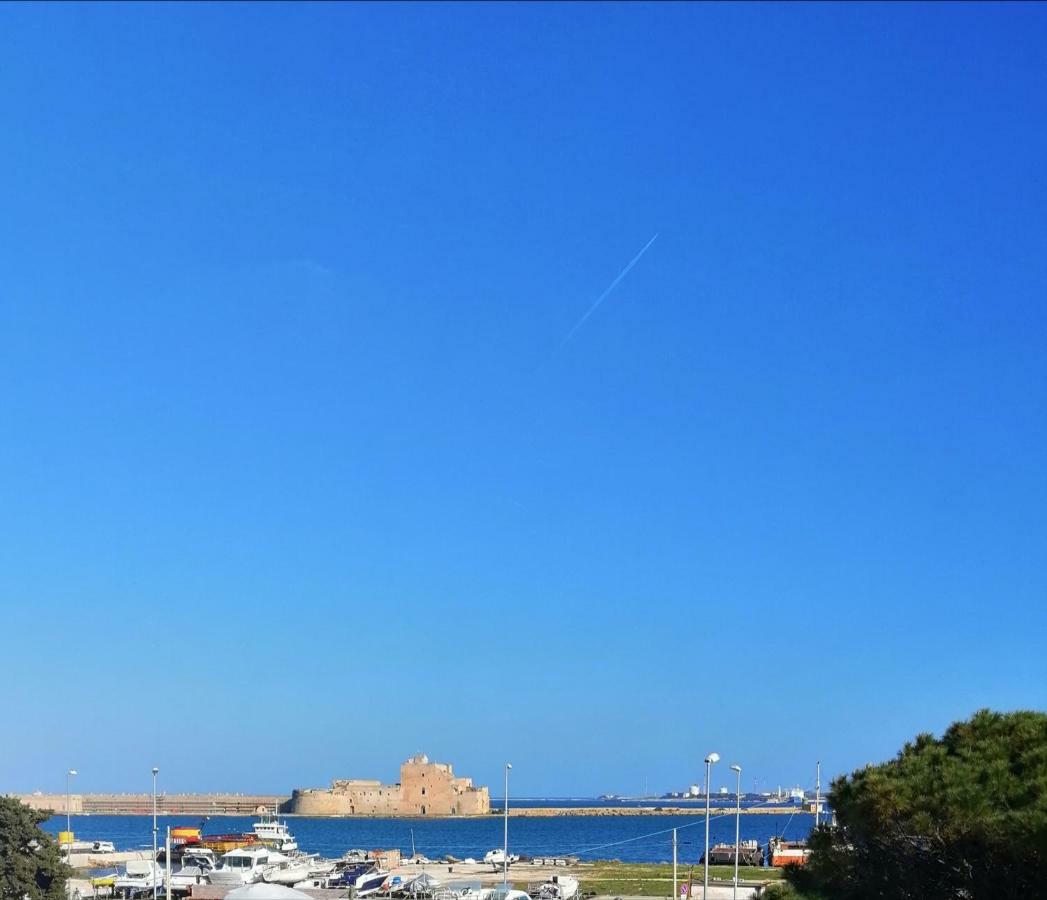 Vista Mar Apartment Brindisi Bagian luar foto